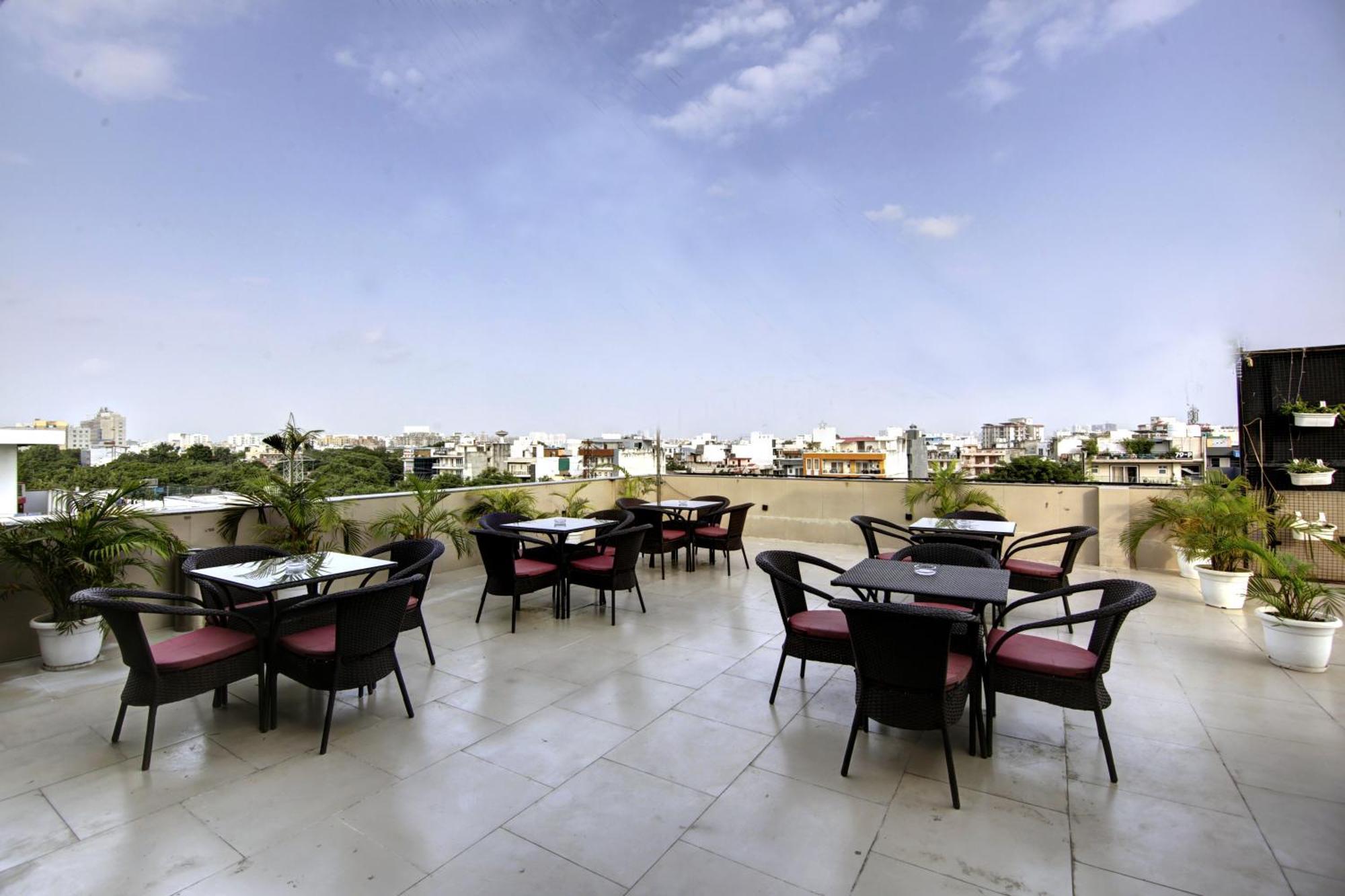 Saltstayz Select - Unitech Cyber Park Gurgaon Exterior foto